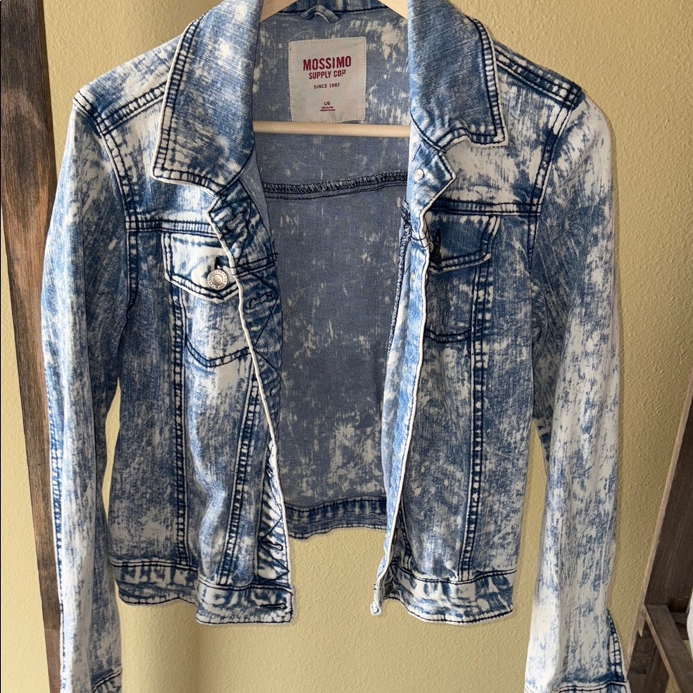 Mossimo Blue Acid Wash Denim Jacket